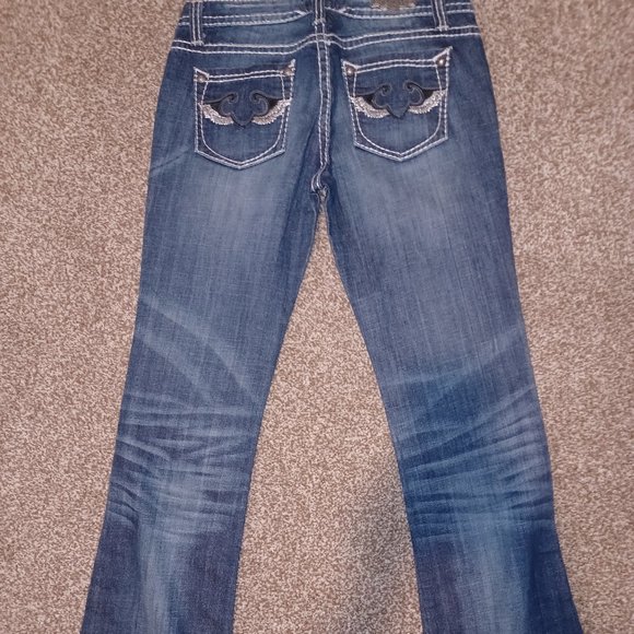 Blue jeans - Picture 2 of 2
